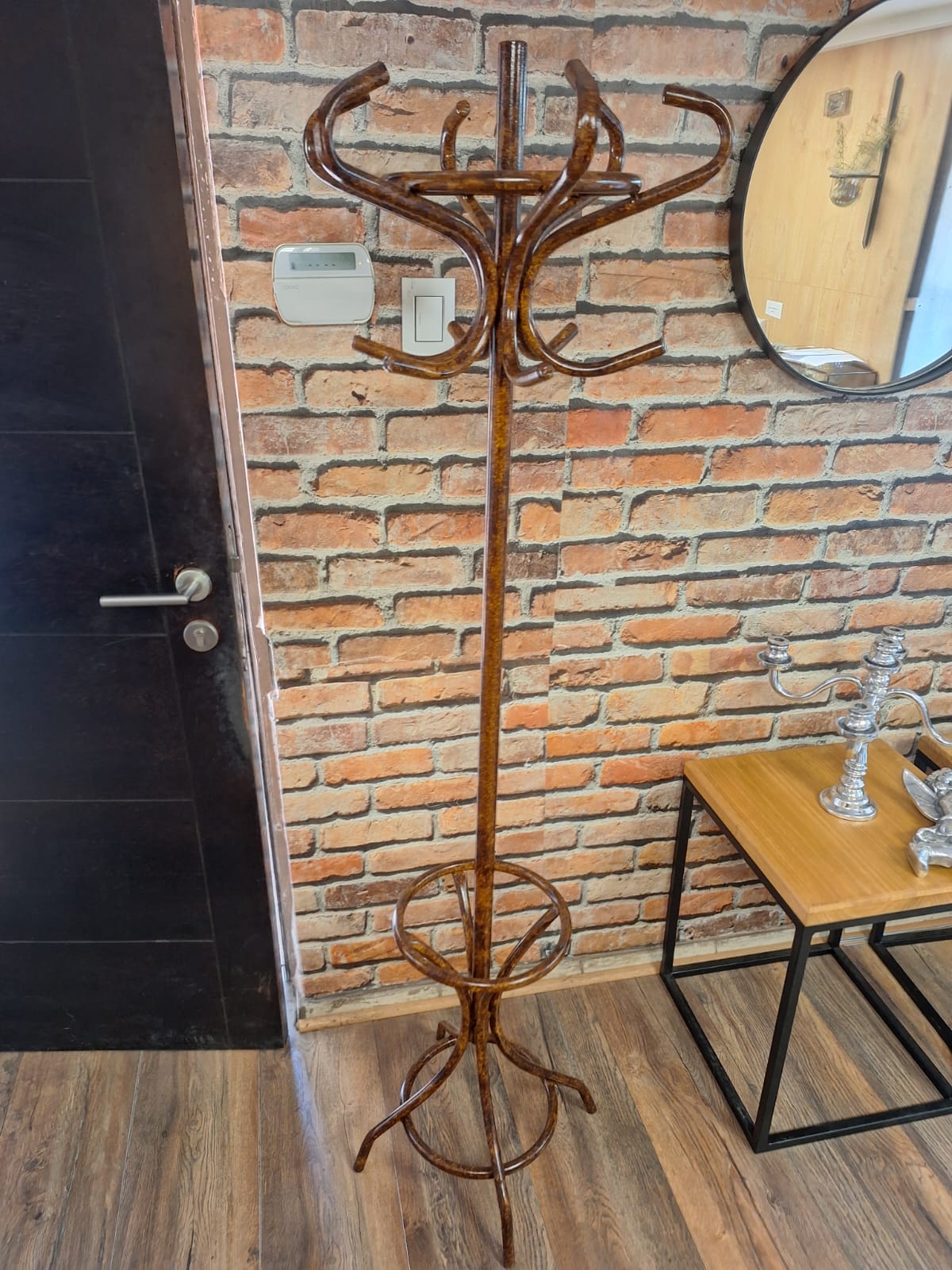 Perchero de Pie Fierro - Modelo Mimi Envejecido