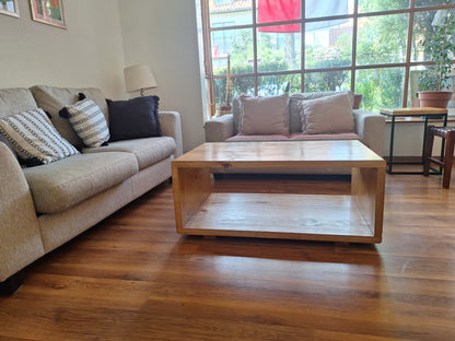 Muebles a Medida: Arrimos, Mesas, Comedores, Espejos y Más