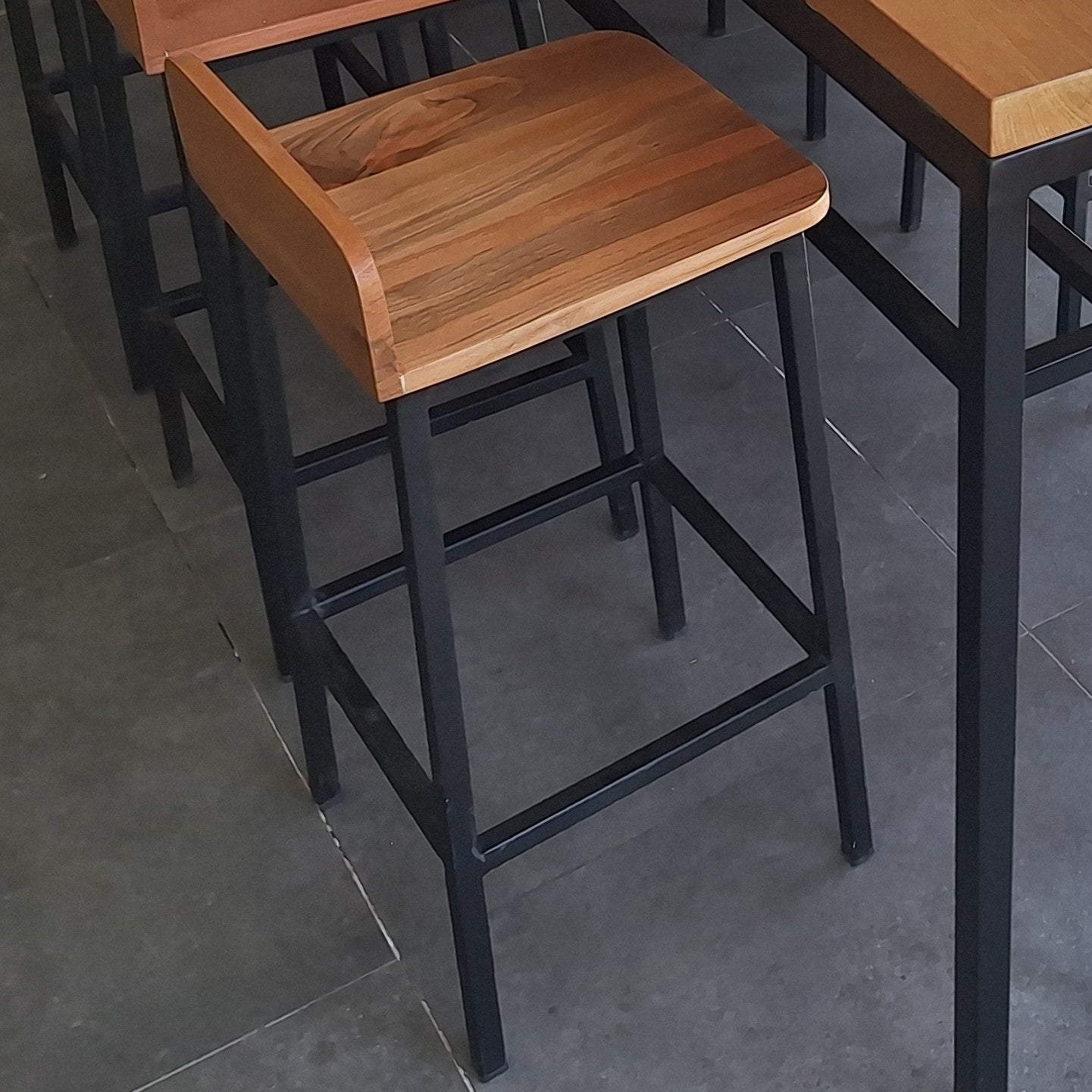 Piso de Fierro y Madera - Modelo Seul