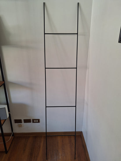 Escalera Decorativa Fierro - Modelo Negra